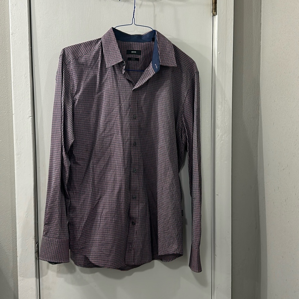 Navy and maroon Boss slim fit men’s size large